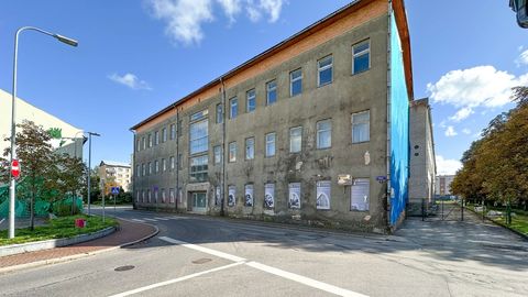 Hiiglasliku tööstushoone saab Valgas kätte pealinna suure korteri hinnaga