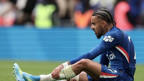 Neymar pääses Brasiilia koondisse, kuid Chelsea parim mängija jäi ukse taha