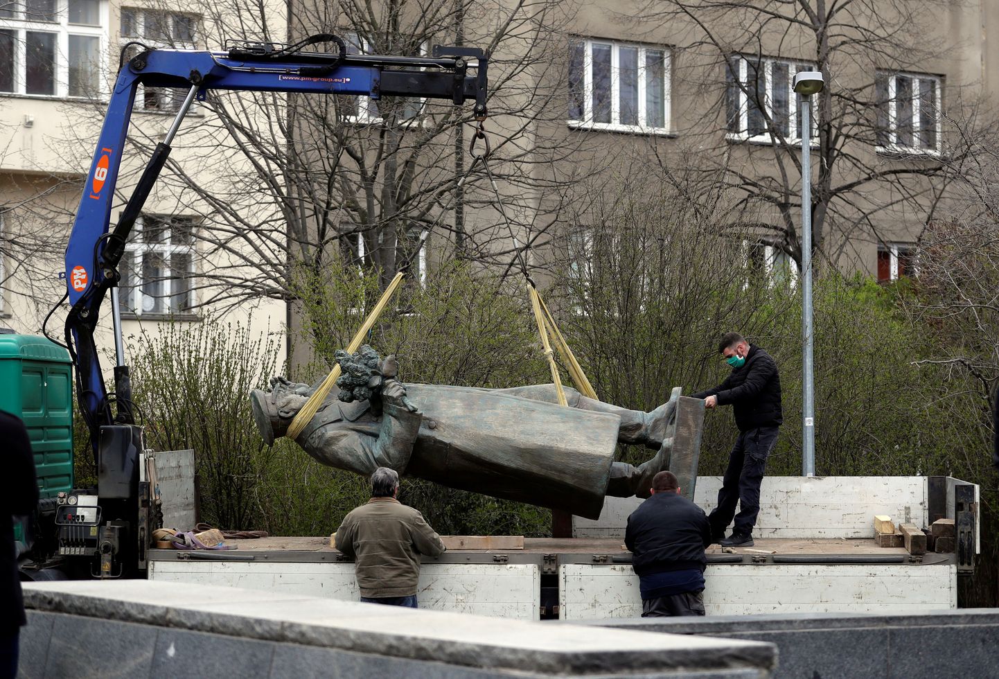 Nõukogude Liidu marssali Ivan Konevi kuju teisaldamine 3. aprillil Prahas tekitas Vene võimudes oodatult terava protesti.