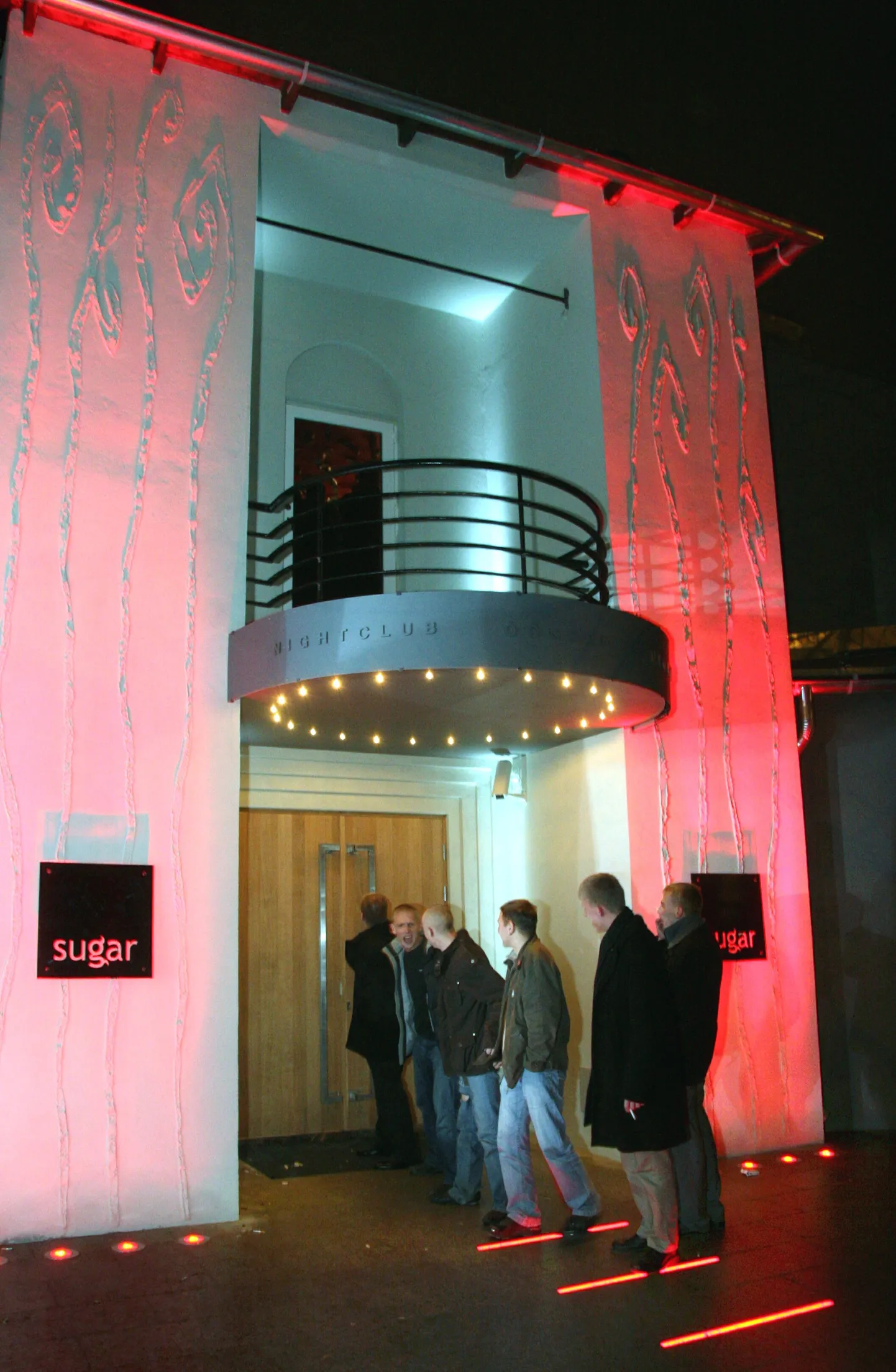 Ööklubi Sugar avamispeo ootel.