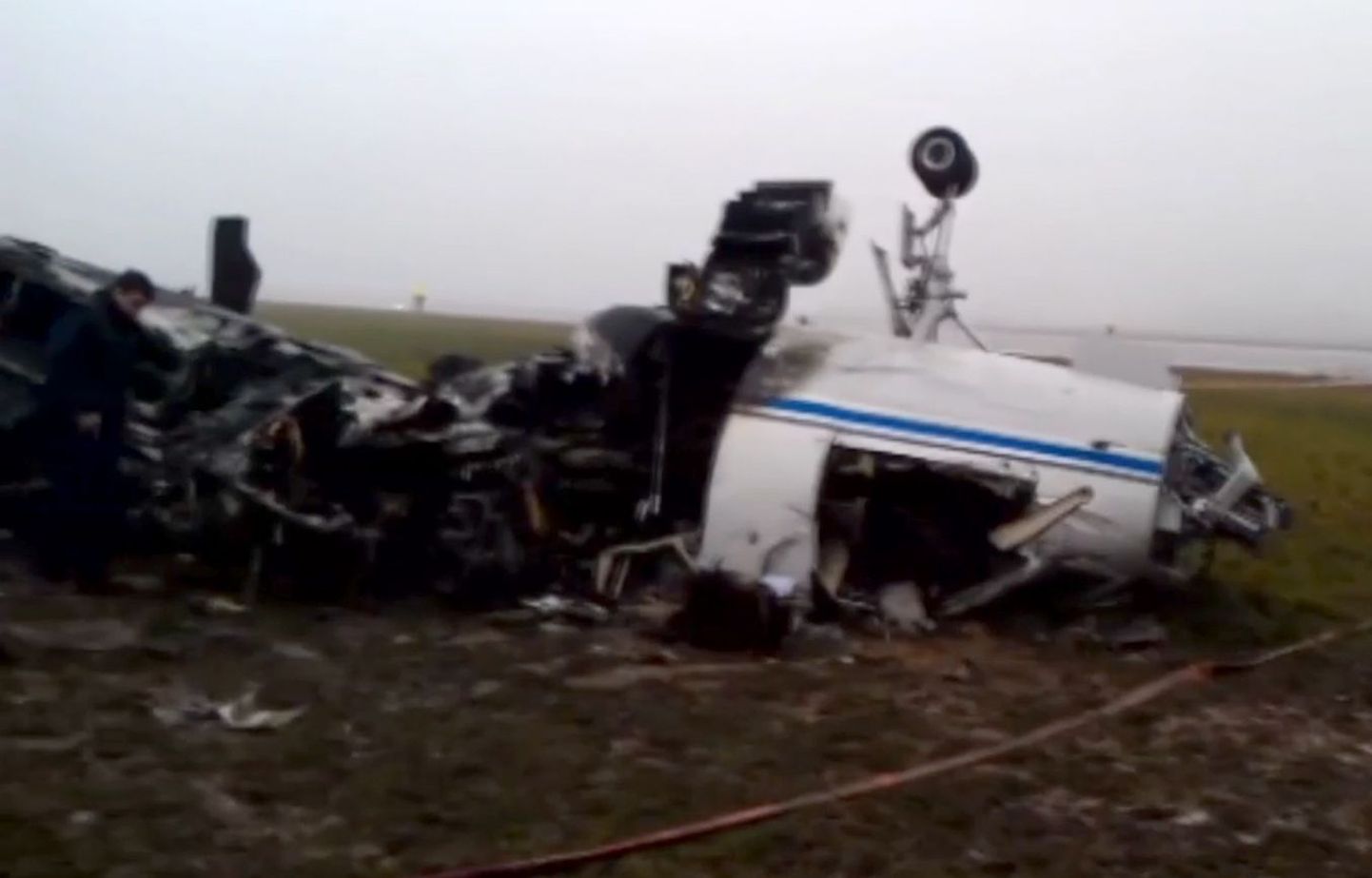 Частный самолет Dassault Falcon разбился во «Внуково» при взлете 20 октября.