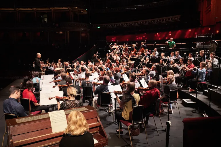 Eesti Festivaliorkester BBC Promsil. Hetk proovist.