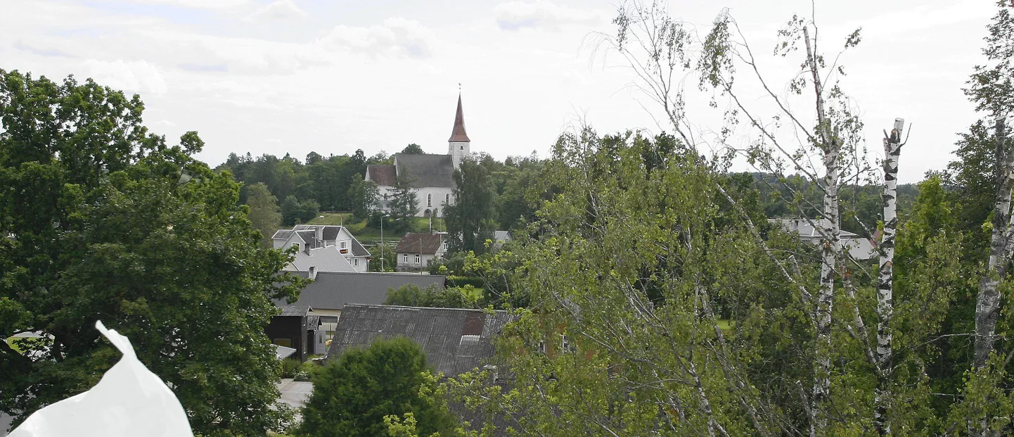 Suure-Jaani peab 7. augustil 50. järvepeo.