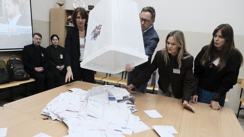 Lätis võib 60 protsendi häälte lugemise järel seimi pääseda seitse erakonda