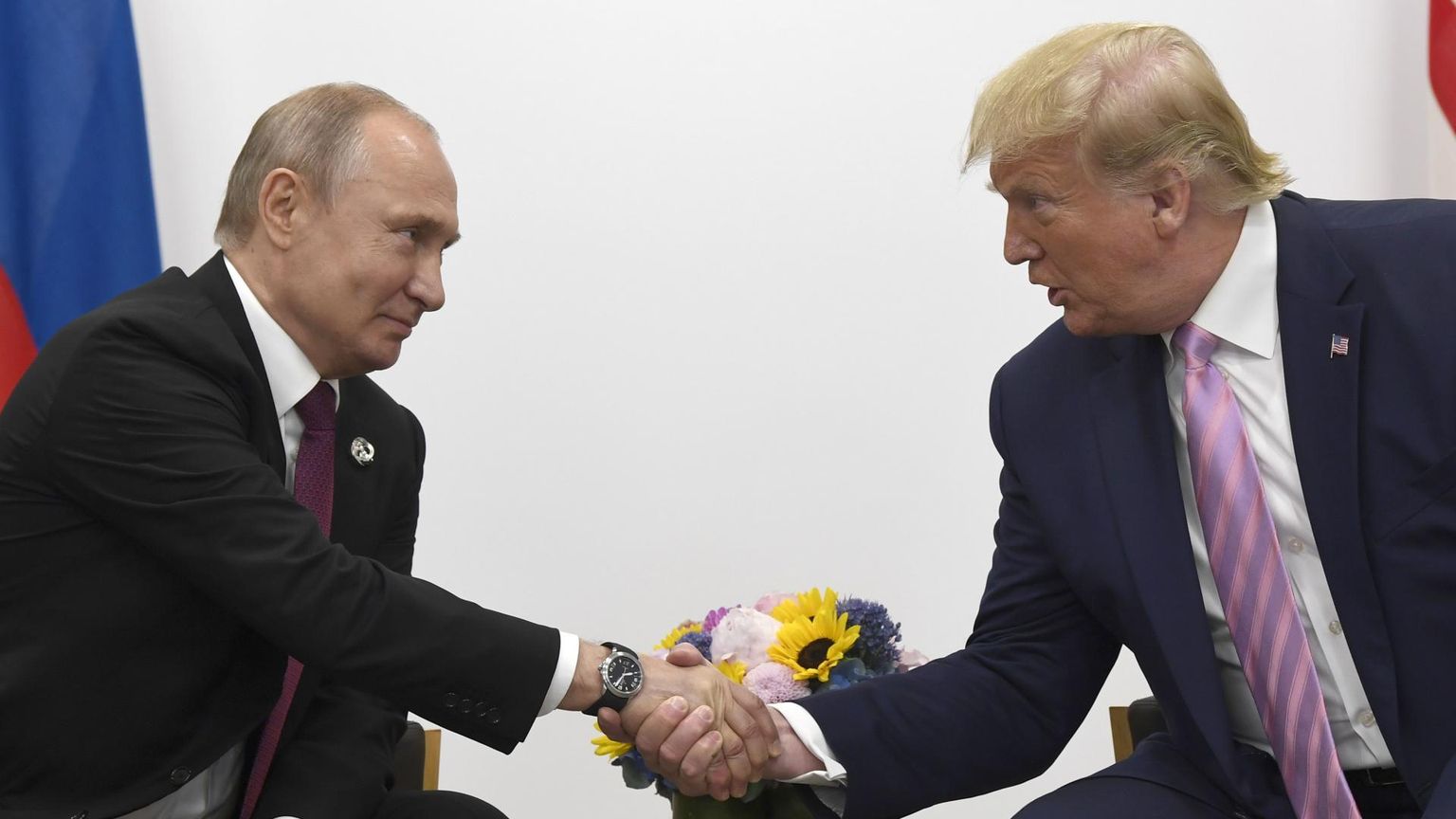 Vene president Vladimir Putin ja USA riigipea Donald Trump G20 tippkohtumisel Osakas. 