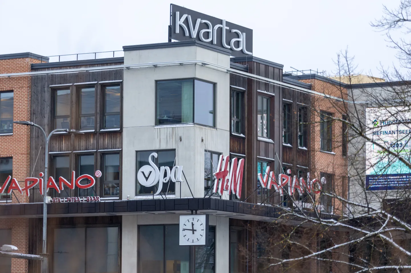 Kvartali keskuses asuvas V Spa hotellis leiti lutikate pesakond.