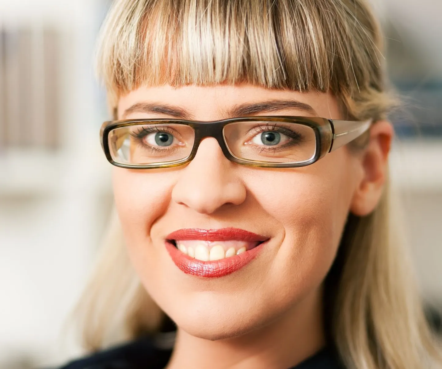 Rohelise valgusega prillid aitavad ennetada unetust ja lennuväsimust