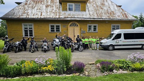 "Kui kuulete, vajutage nuppu" ehk Tere tulemast kuulmisbussi!