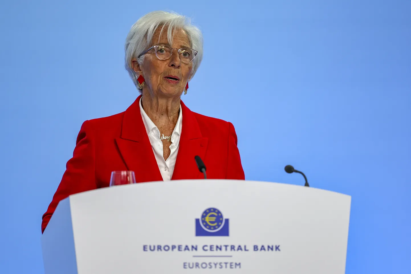 Euroopa Keskpanga (EKP) president Christine Lagarde esineb pressikonverentsil pärast EKP nõukogu koosolekut Frankfurt am Mainis, Saksamaal, 05. juunil 2025.