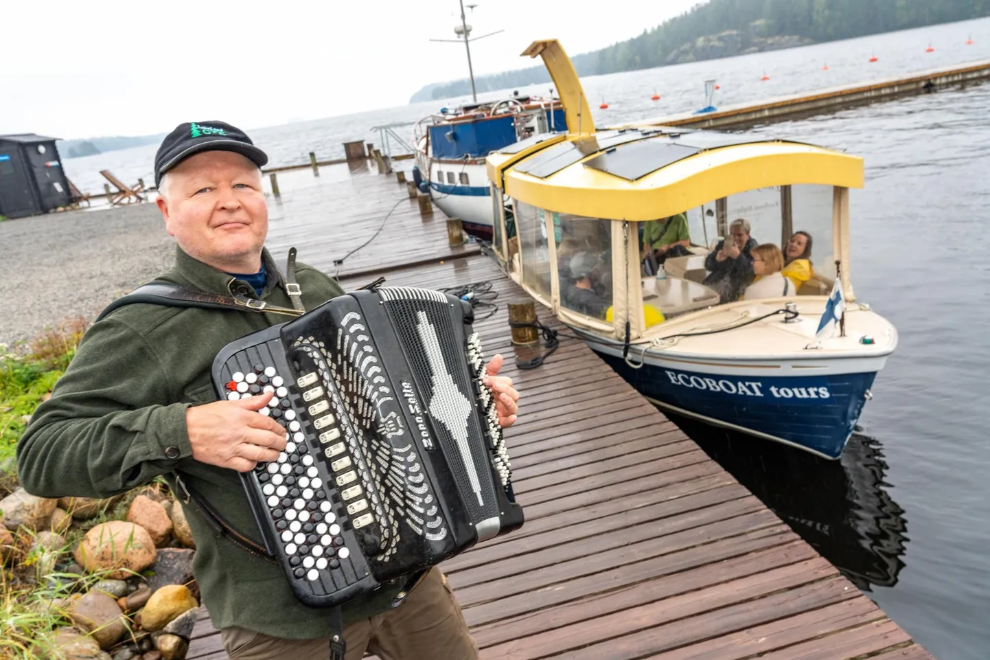 Saimaa vetel saab ringi sõita elektri jõul popsutava Ecoboatiga. Pikematel retkedel nähakse ka hülgeid. Noh, peaaegu alati.