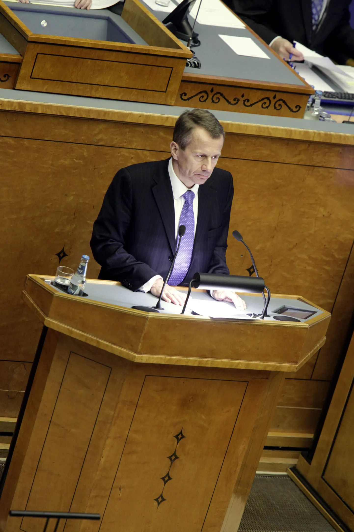 Jürgen Ligi riigikogu ees