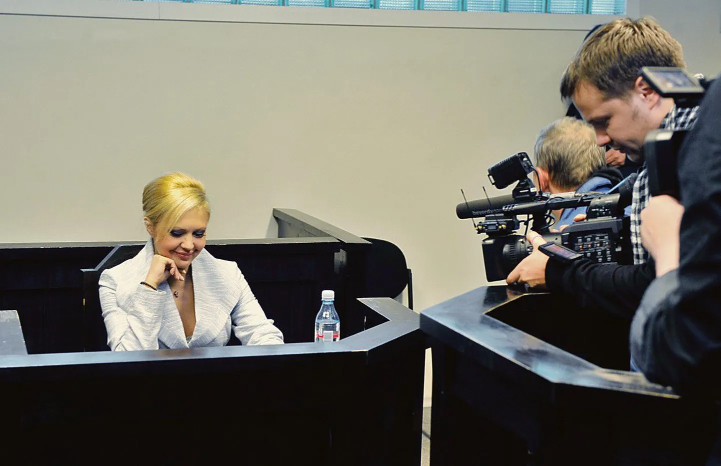Анна-Мария Галоян, присвоившая деньги MTÜ Eesti Europa Lii­kumine, решением Харьюского уездного      суда должна будет провести за решеткой пять месяцев.
