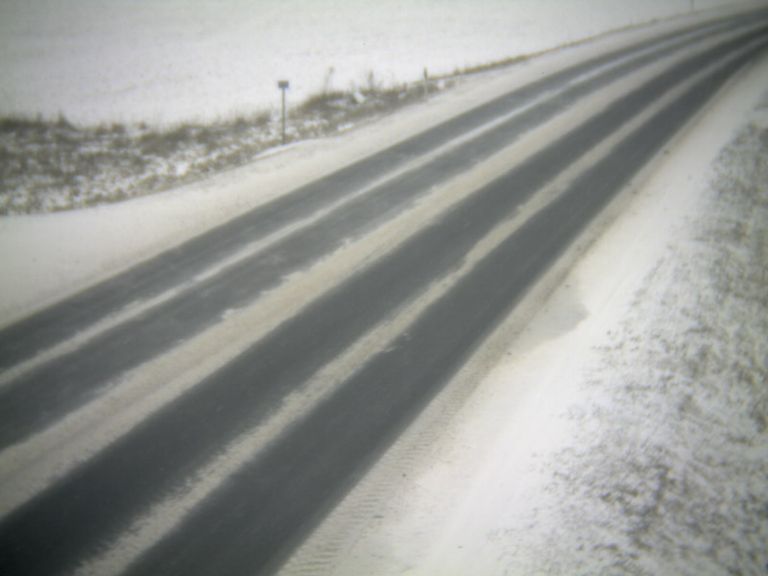 Enge teekaamera pilt Tallinna-Pärnu-Ikla maanteelt kell 9.40.