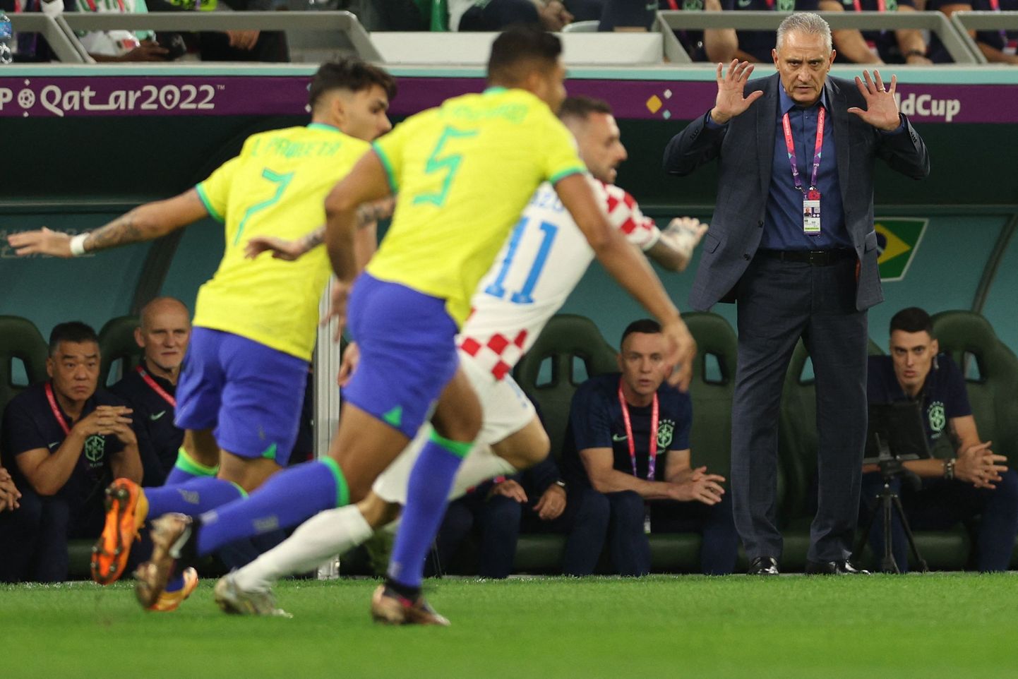 Brasiilia koondise senine peatreener Tite (paremal) pani ameti maha pärast MMi veerandfinaalis Horvaatialt saadud kaotust.