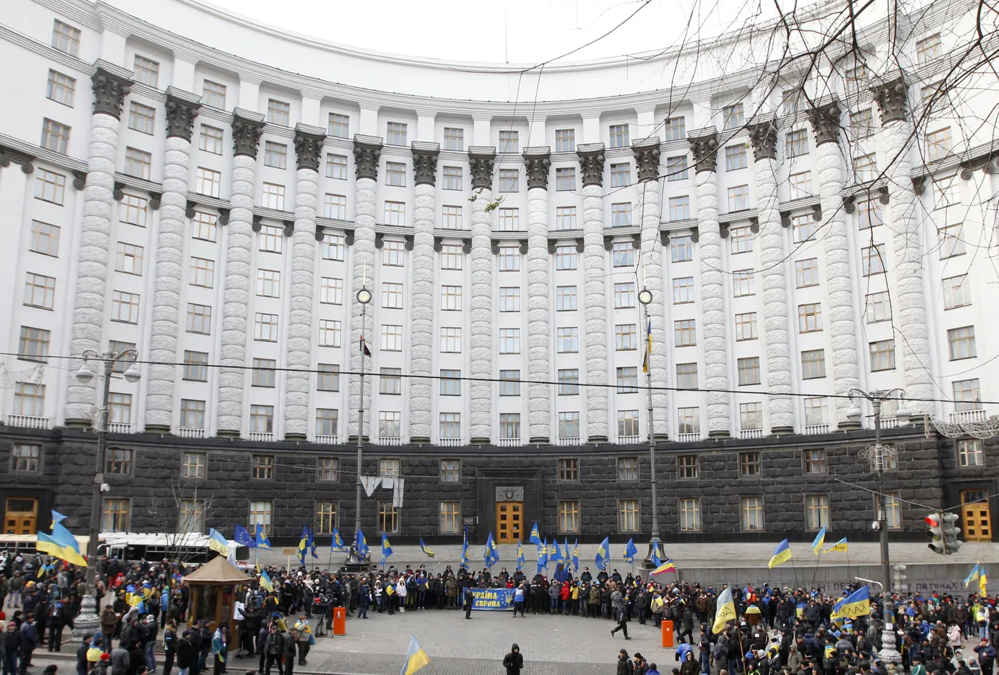 Здание правительства Украины.