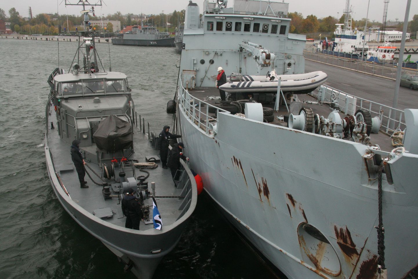 Reservväelased suunduvad EML Ristnaga mereoperatsioonile.