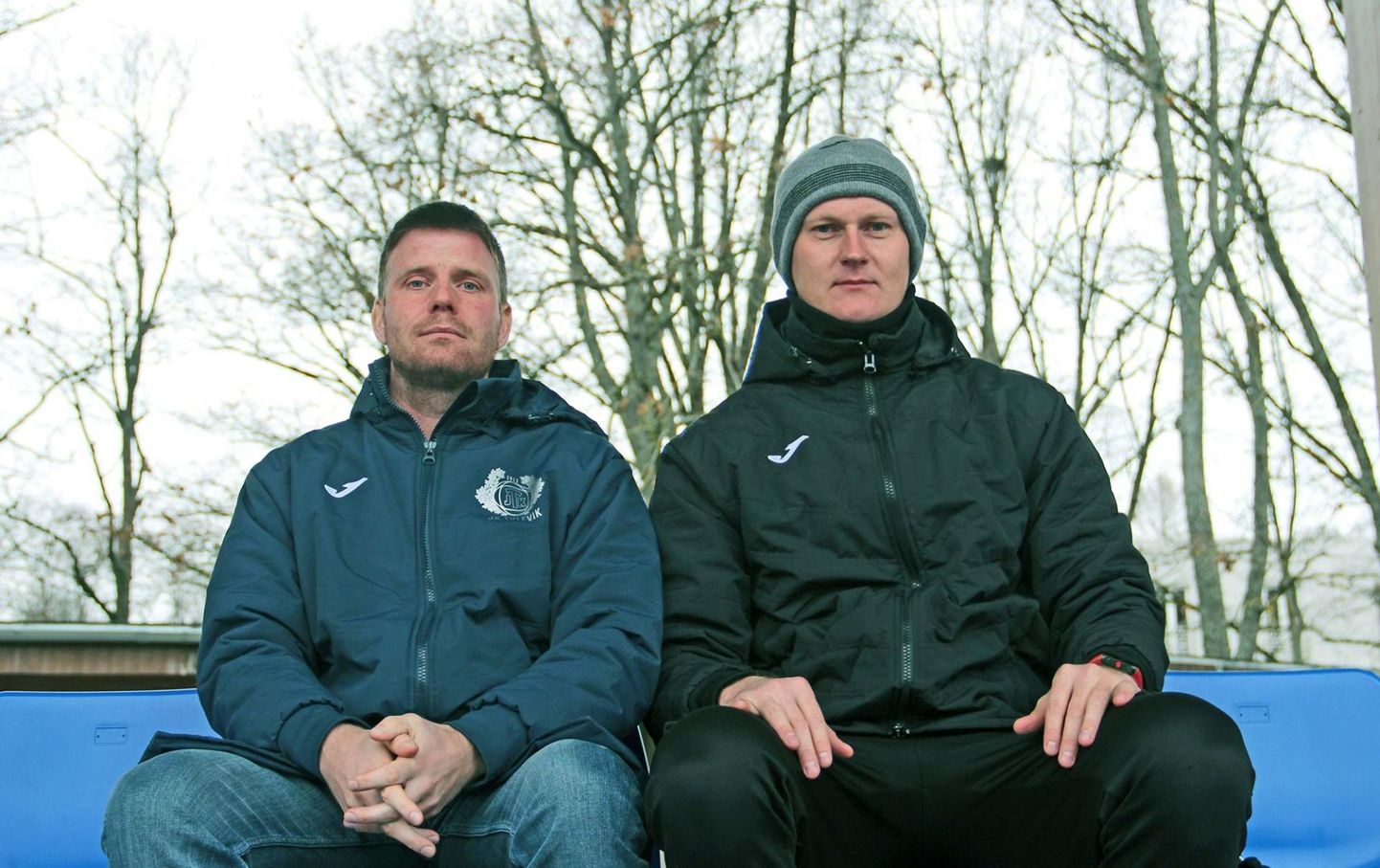 Aastaid eri riikide jalgpalliklubide juures töötanud Jaanus Reitel (vasakul) asub juhendama Viljandi Tuleviku meeskonda. Tuleviku senine peatreener Sander Post asub klubi spordidirektori ametikohale.