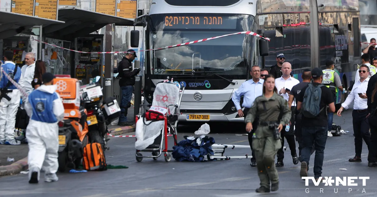 Jerusalem Attack: 6 Killed – Latest News