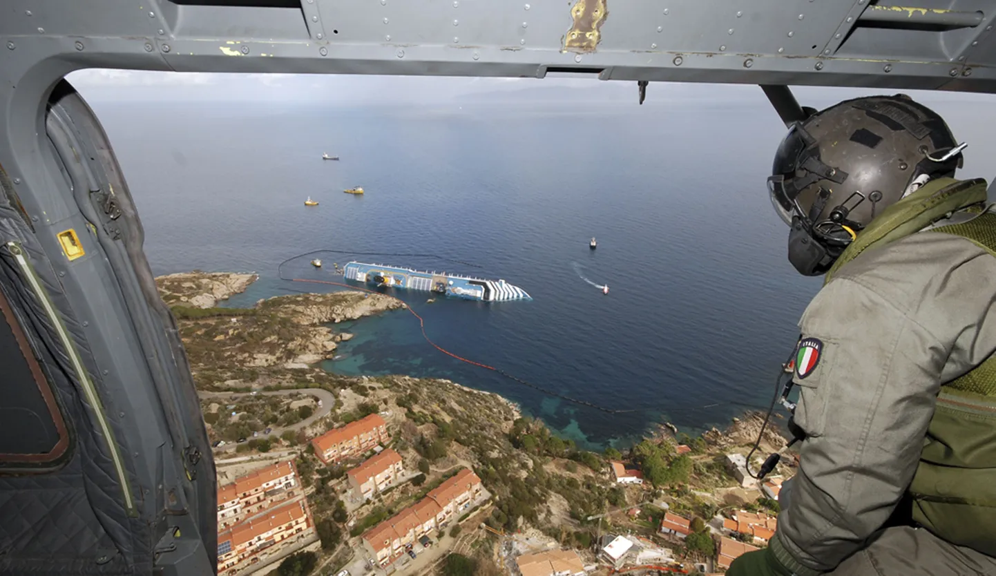 Costa Concordia vrakk Giglio saare juures.