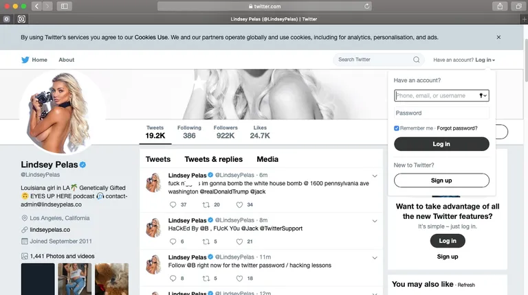 Kuvatõmmis Lindsey Pelase Twitteri kontolt, kuhu häkker kirjutas ebatsensuurseid säutse.