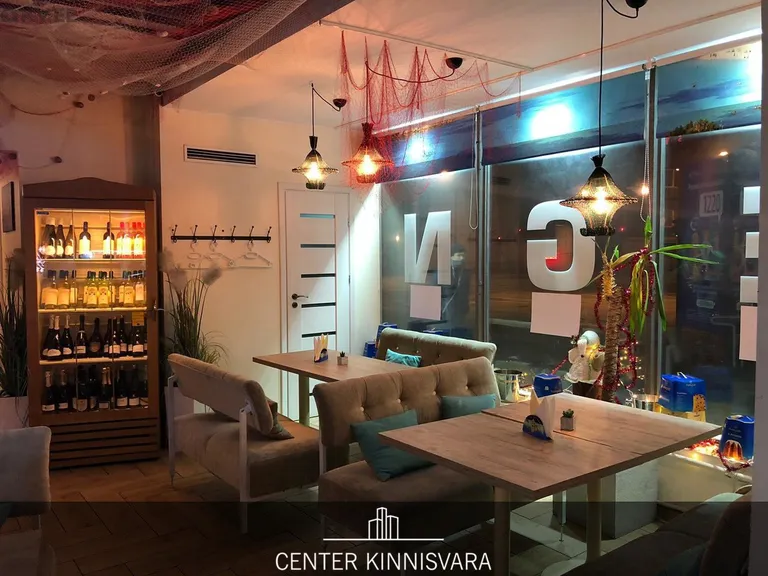 Mermaid Cafe.