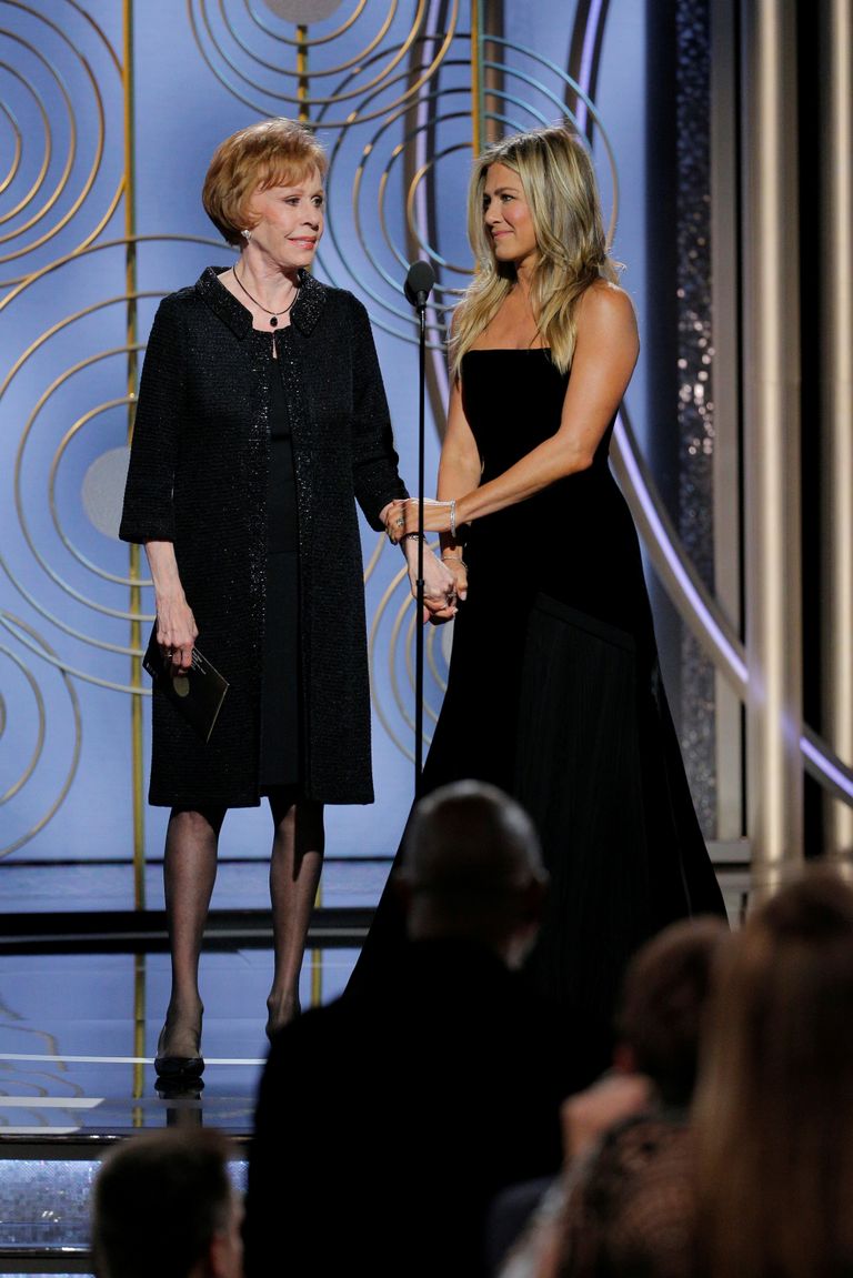 Jennifer Aniston (paremal) Kuldgloobuste galal