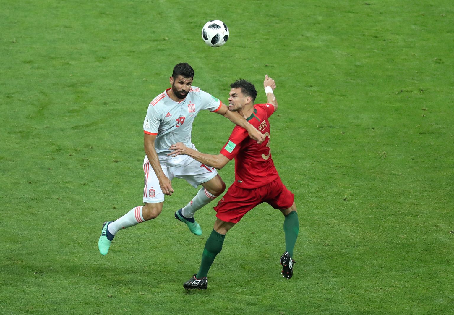 Diego Costa ja Pepe intsident Portugal - Hispaania kohtumises vahetult enne 1:1 viigiväravat.