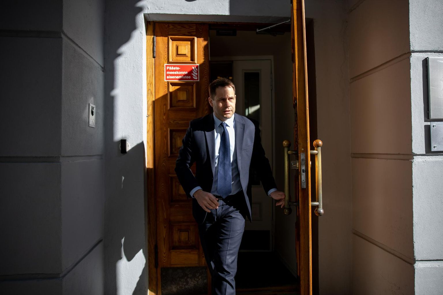 Elmar Vaher käis siseministeeriumis.

 