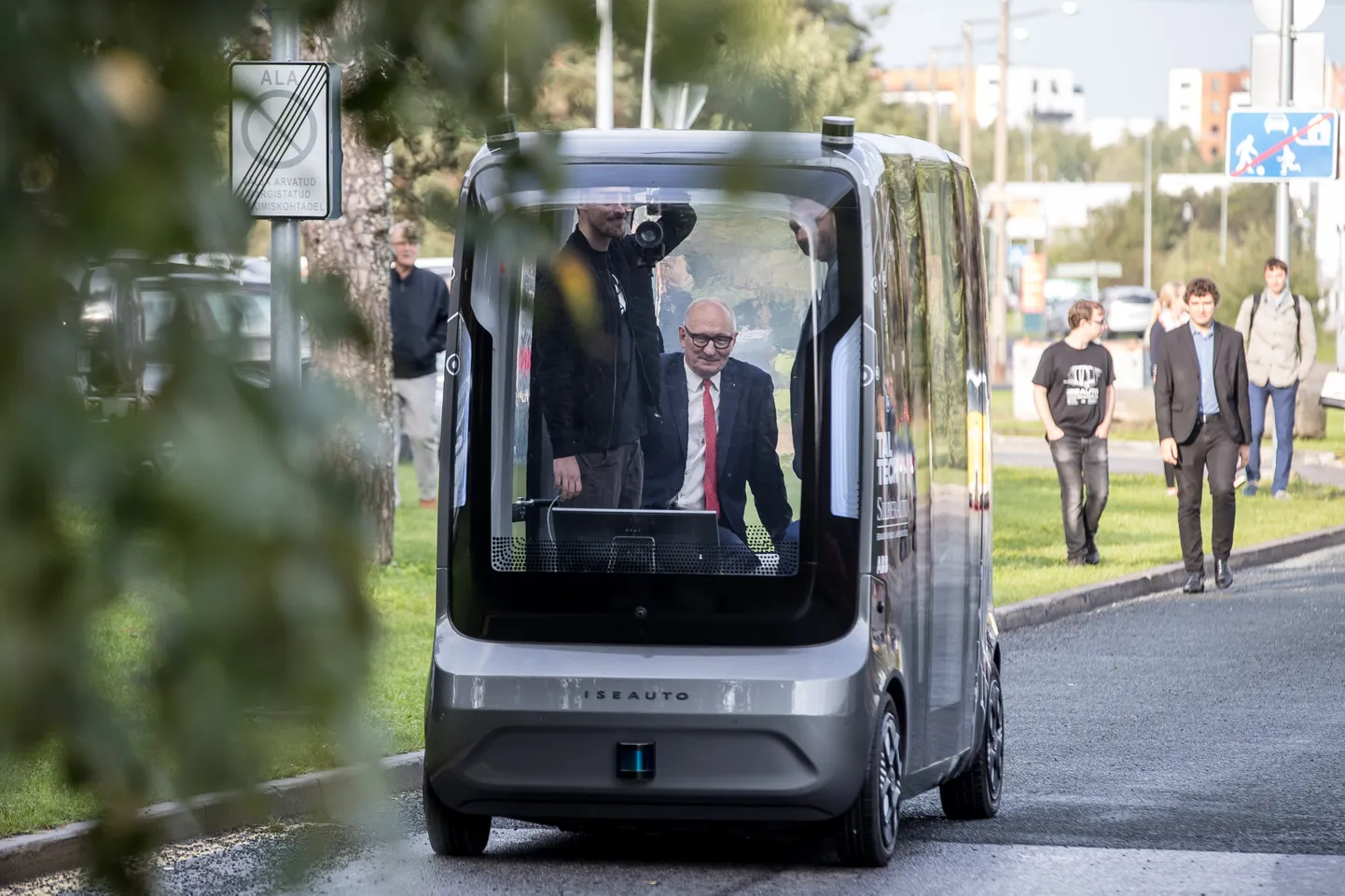 Eesti isejuhtiva auto esimene ametlik sõit.