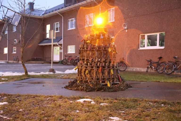 Tapa kaitselinnakus luuakse pühademeeleolu.