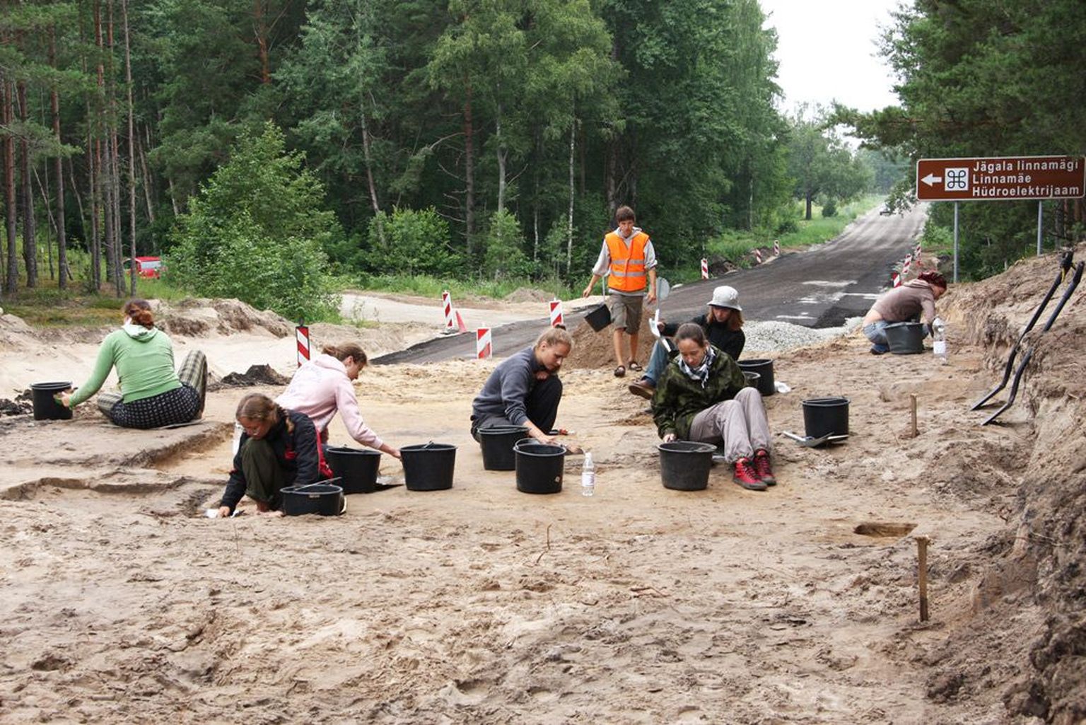 Umbes 5900 aasta vanusel Jägala Jõesuu viiendal asulakohal kaevatakse ka sel suvel välja luidete alla peitunud asustuskihti.