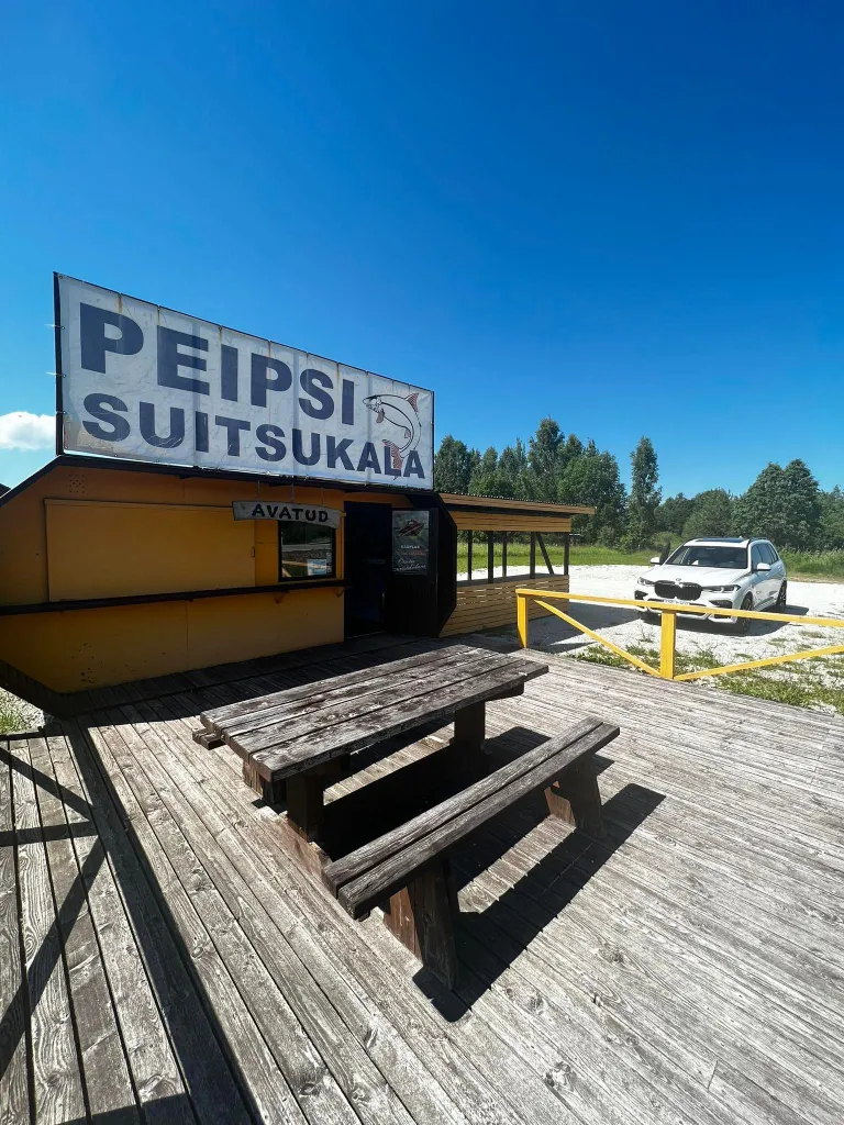 Kalakiosk Peipsi ääres.