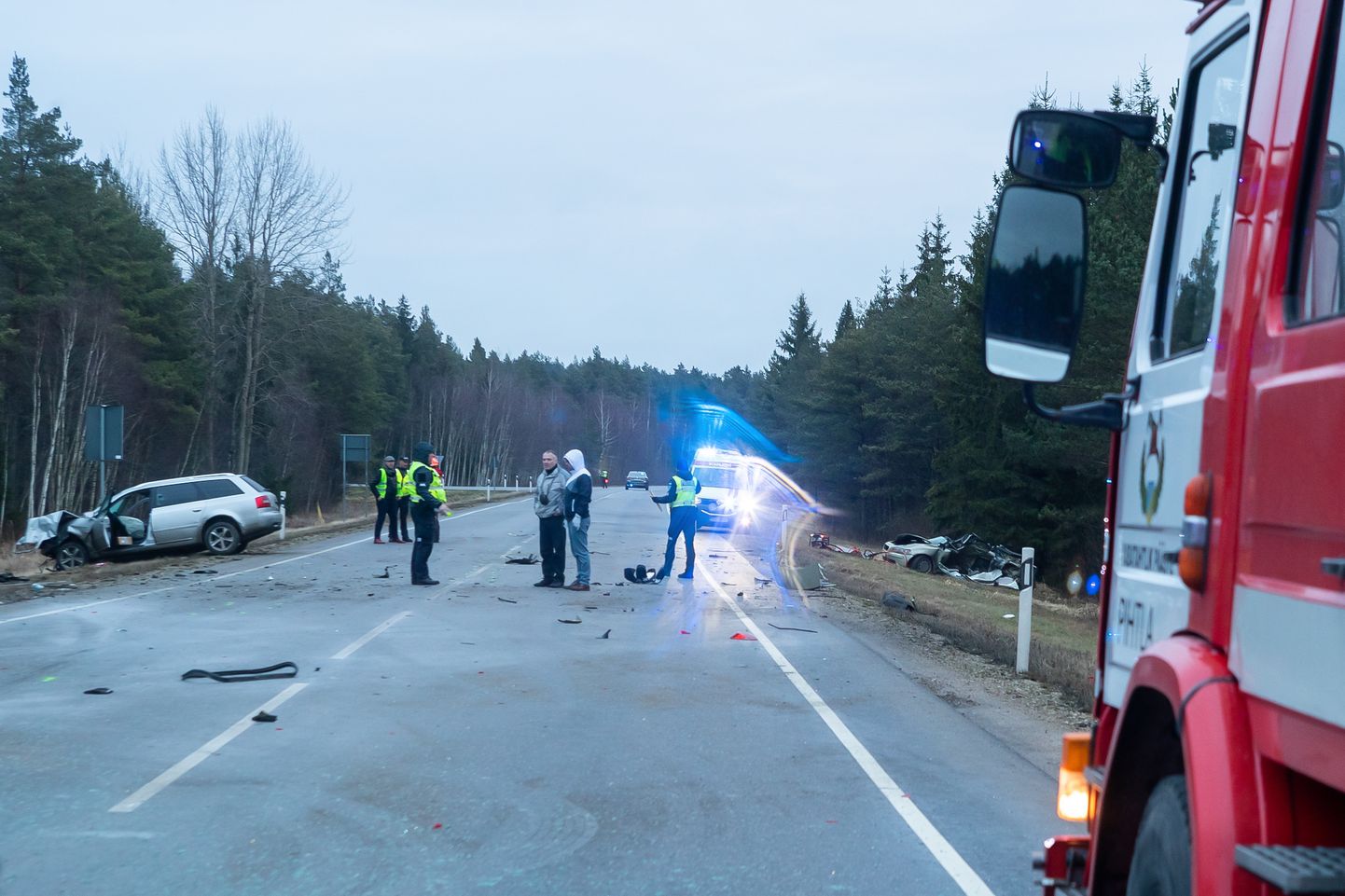 Liiklusõnnetus Saaremaal Risti-Virtsu-Kuivastu maantee 128. kilomeetril.