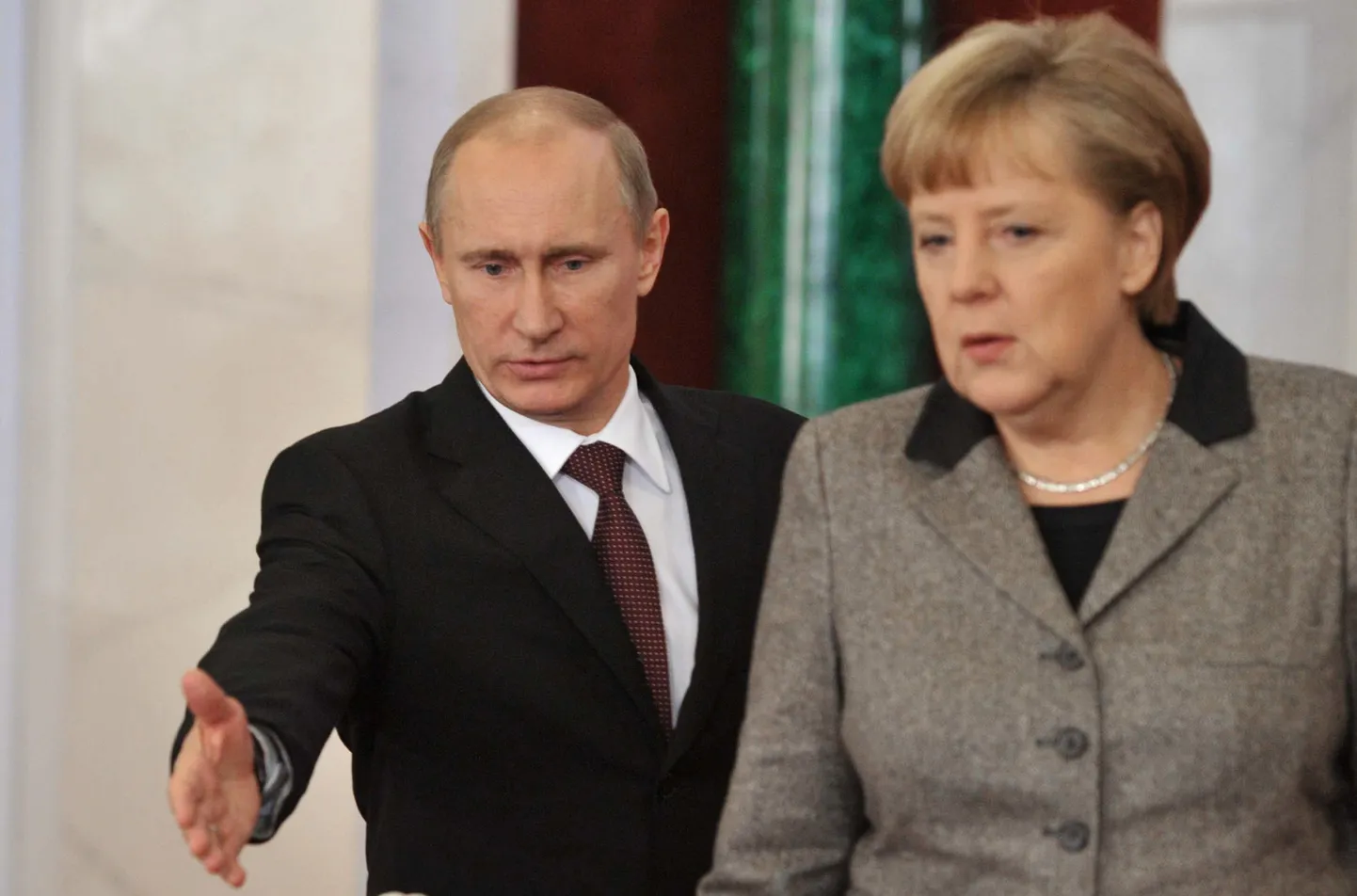 Vene president Vladimir Putin ja Saksa kantsler Angela Merkel.