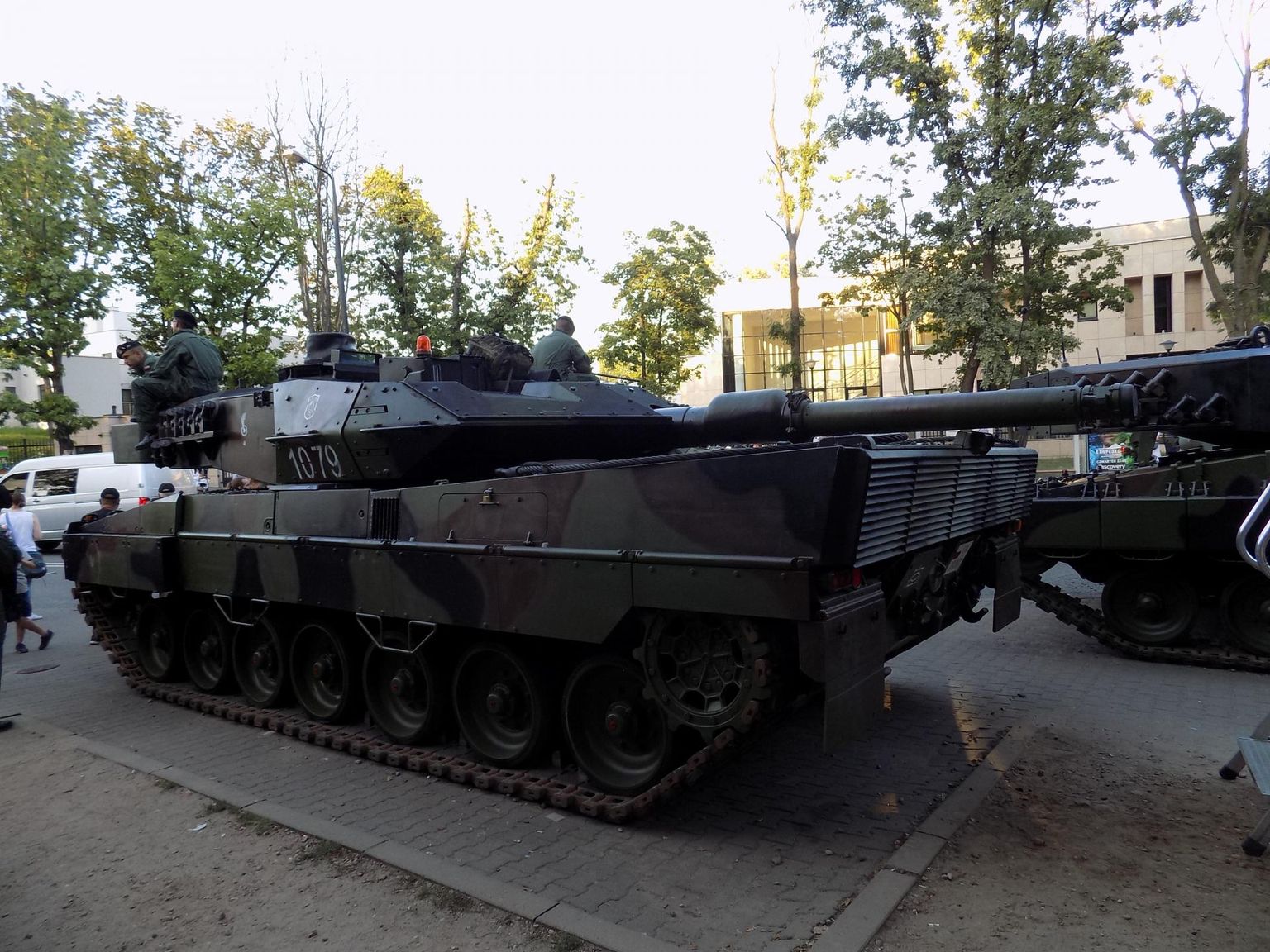 Poola armee Saksamaalt hangitud tank Leopard 2A5. 