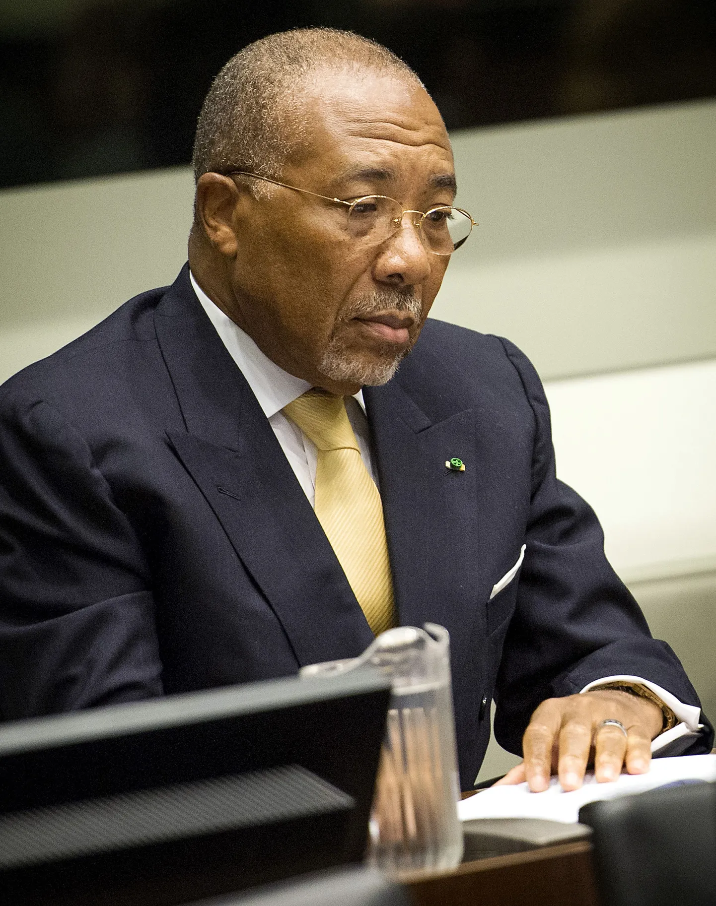 Charles Taylor täna ÜRO tribunali ees.