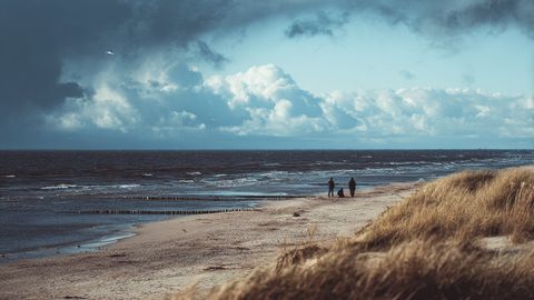Otrdiena vietām atnesīs pērkona negaisu