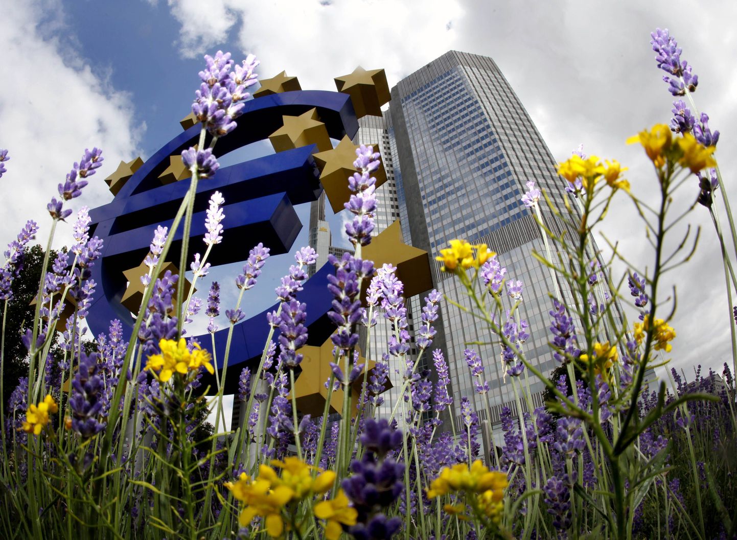 Euroopa Keskpanga peahoone Frankfurdis