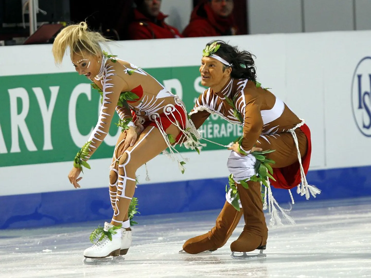 Oksana Domnina ja Maksim Šabalin.