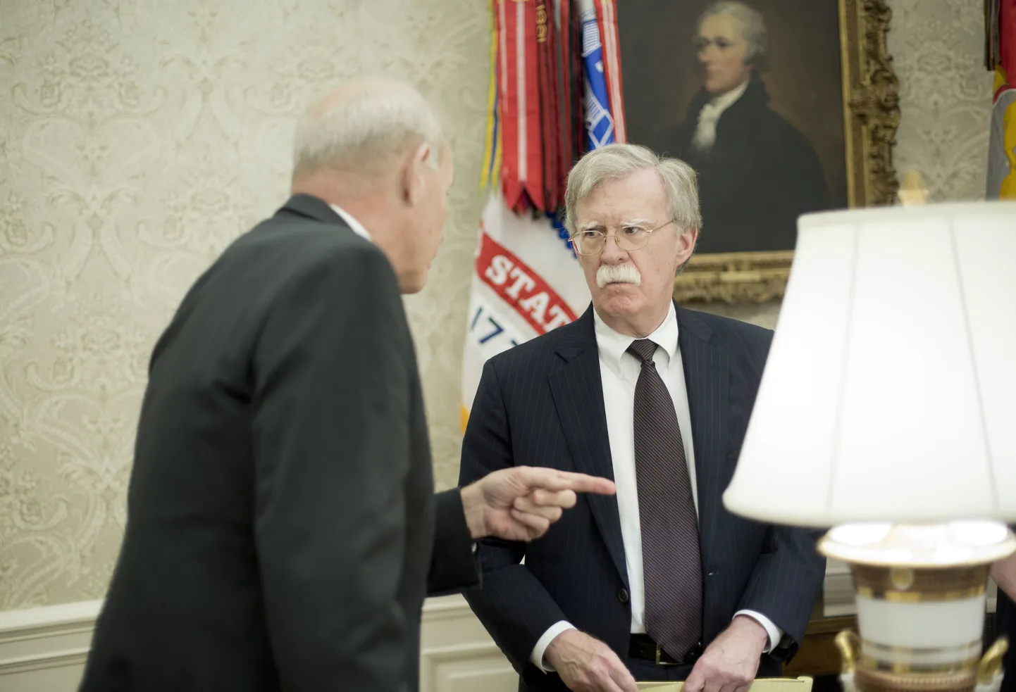 John Kelly ja John Bolton.