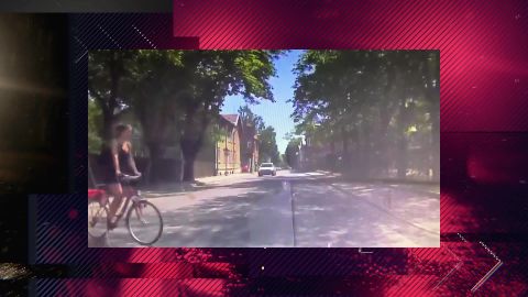 «Красная секунда»: как ездить по городу на велосипеде и остаться в живых?