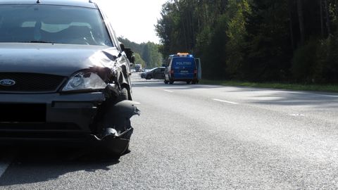 Фото: на шоссе Таллинн-Пярну-Икла произошла авария