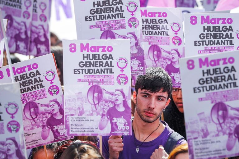 Naistepäeva puhul korraldatud meeleavaldused Hispaanias. 