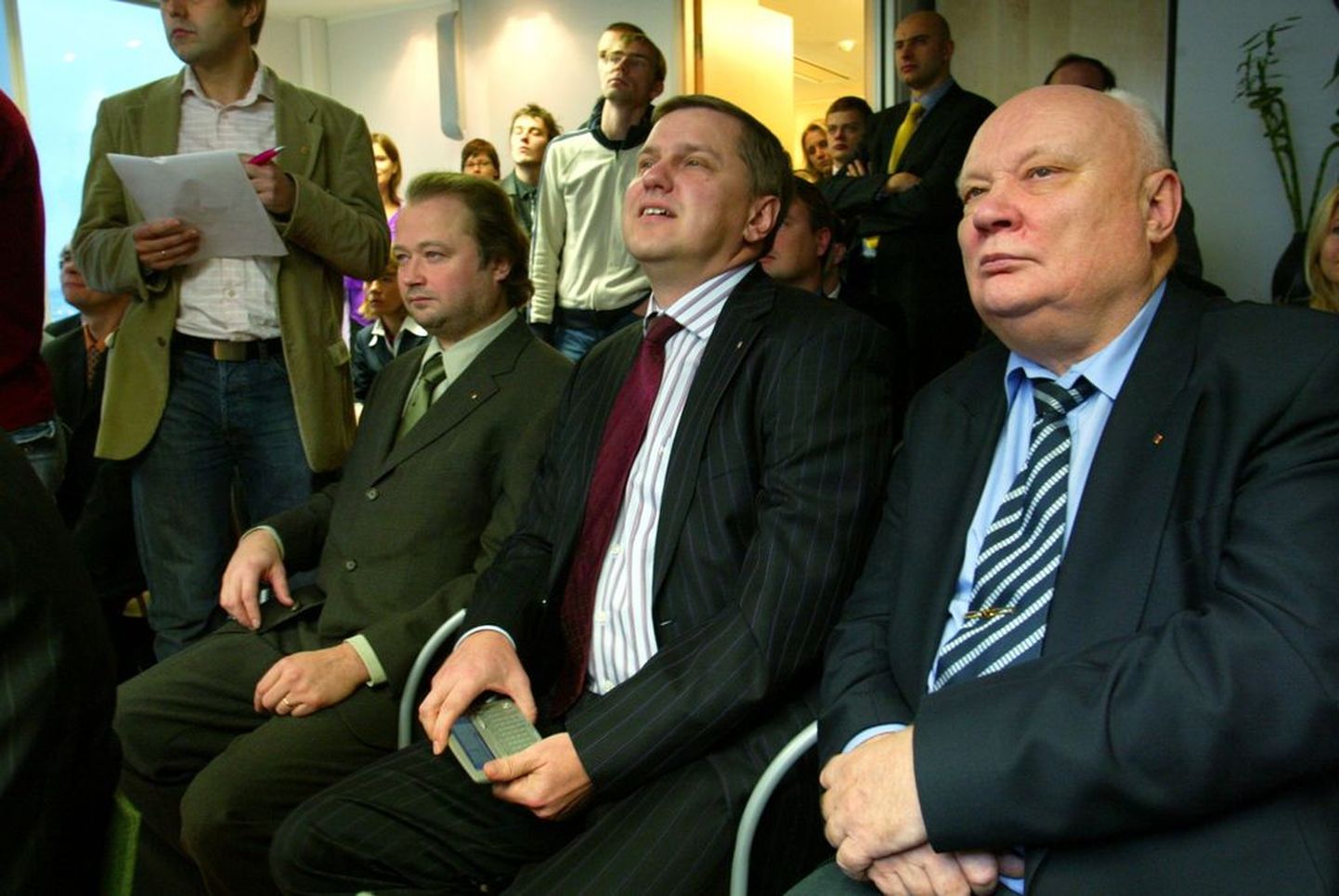 Pildil on Tallinki aktsionärid Kalev Järvelill, Ain Hanschmidt ja Toivo Ninnas.