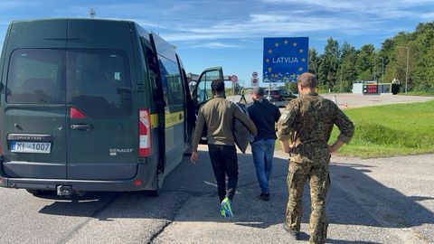 Tollitöötajad avastasid Läti kaubikust kuus ebaseaduslikku sisserändajat