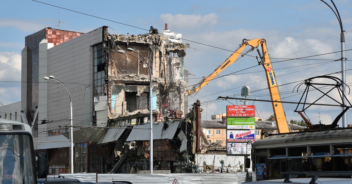 Зимняя вишня кемерово сейчас 2022. Как выглядит зимняя вишня сейчас 2024. Тц зимняя вишня кемерово сейчас. Зимняя вишня здание сейчас. Кемерово тц вишня сейчас.