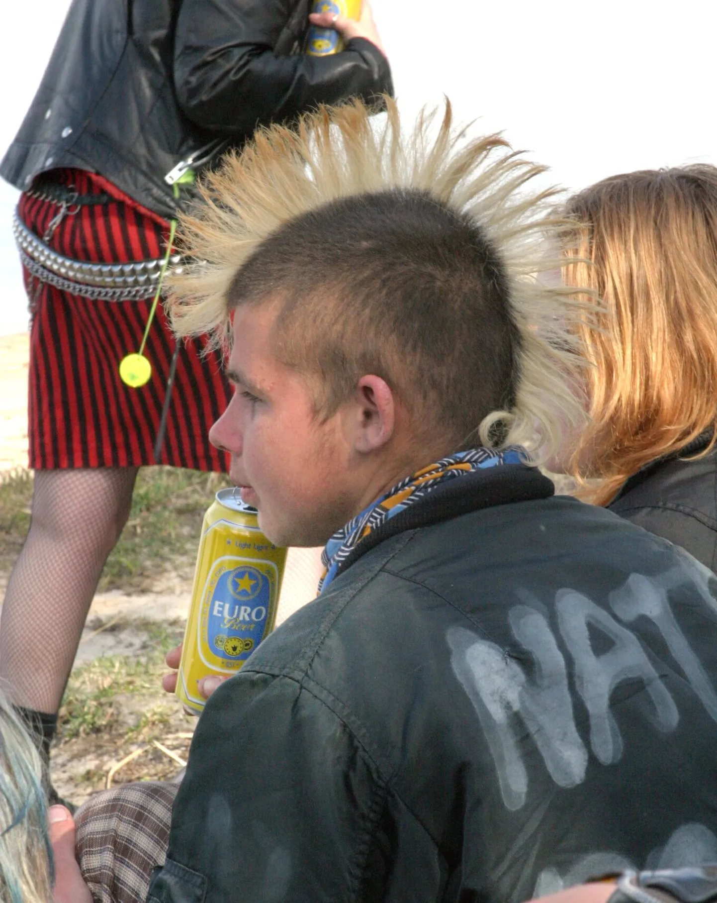Klubi-kohvik IN ootab kõiki pungisõpru laupäeval suurele peole.