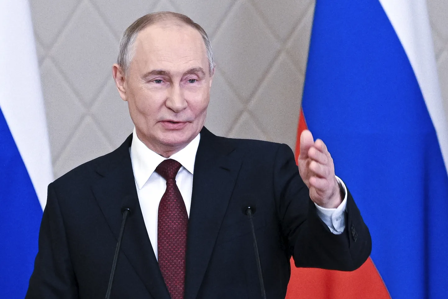 Venemaa diktaator Vladimir Putin rääkimas täna Kasahstanis Kollektiivse Julgeoleku Lepingu Organisatsiooni (KJLO) tippkohtumisel.