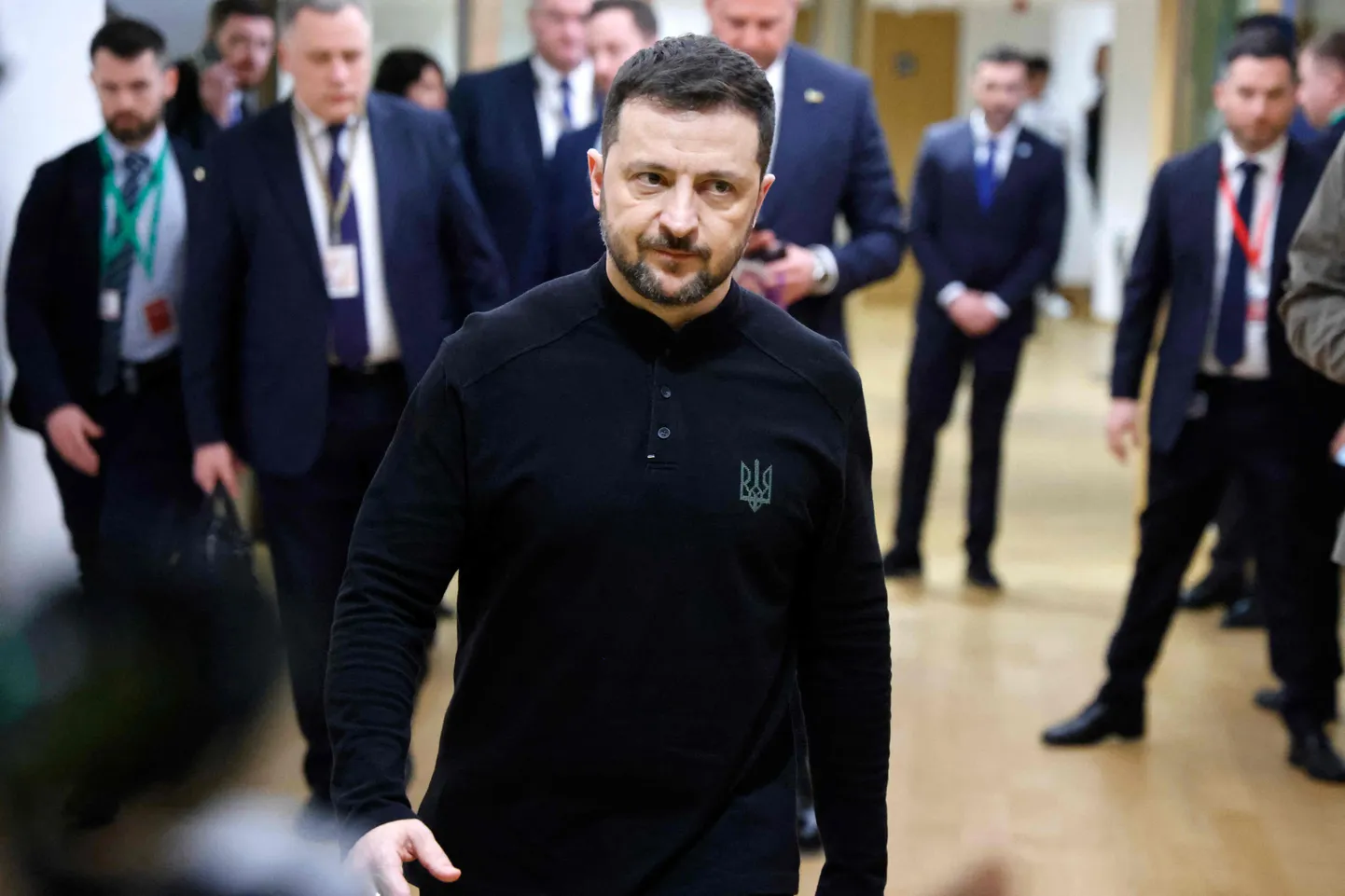 Ukraina president Volodõmõr Zelenskõi Euroopa Komisjoni hoones 6. märtsil 2025 pärast kohtumist Prantsuse presidendi Emmanuel Macroniga.
