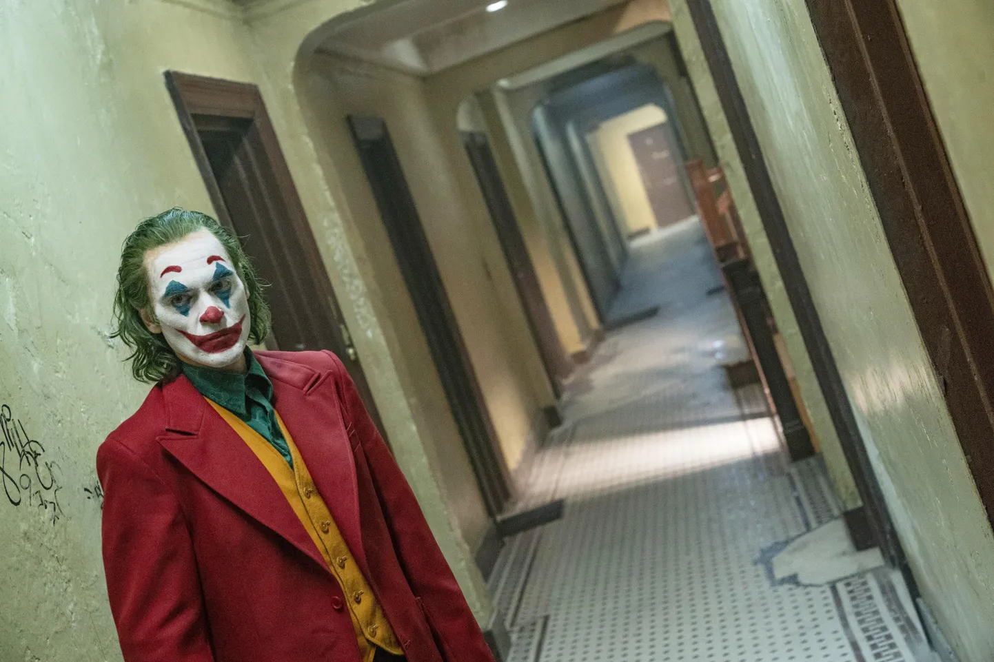 Joaquin Phoenix filmis "Jokker" (2019)